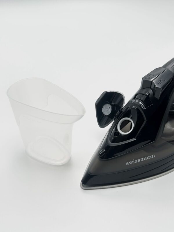 Steam Iron 1500 - Image 3